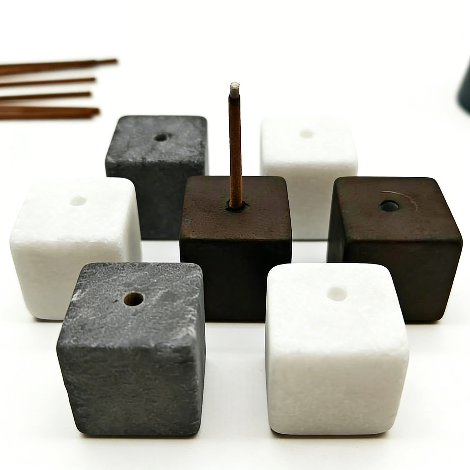 ที่วางธูปหินธรรมชาติ 2 ชิ้น ฐา - Home Fragrance Incense Sticks บทวิจารณ์และราคา